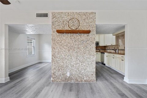 Casa en venta en West Palm Beach, Florida, 3 dormitorios № 1983926 - foto 5