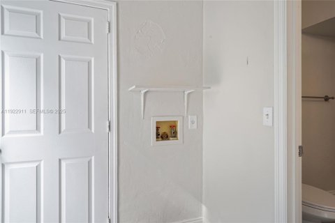 Casa en venta en West Palm Beach, Florida, 3 dormitorios № 1983926 - foto 19