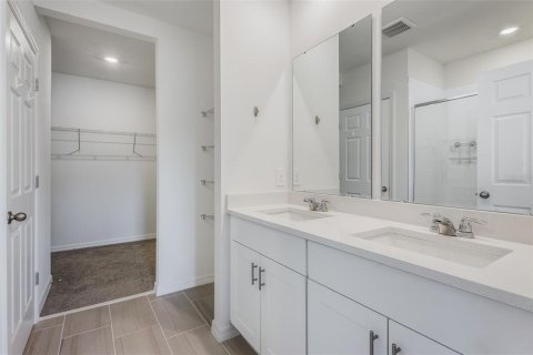 Casa en alquiler en Haines City, Florida, 4 dormitorios, 149.29 m2 № 1894073 - foto 13