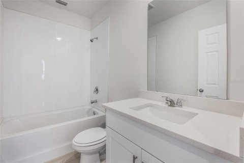 Casa en alquiler en Haines City, Florida, 4 dormitorios, 149.29 m2 № 1894073 - foto 18