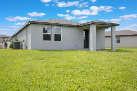 Casa en alquiler en Haines City, Florida, 4 dormitorios, 149.29 m2 № 1894073 - foto 20
