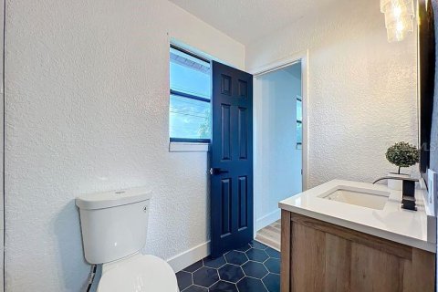Casa en venta en Orlando, Florida, 4 dormitorios, 162.02 m2 № 1911086 - foto 30