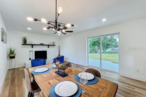 Casa en venta en Orlando, Florida, 4 dormitorios, 162.02 m2 № 1911086 - foto 21