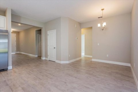 Casa en venta en Tavares, Florida, 4 dormitorios, 196.02 m2 № 1560394 - foto 8