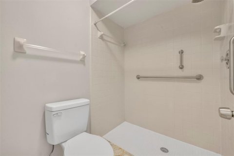Adosado en venta en Kissimmee, Florida, 2 dormitorios, 96.43 m2 № 1795833 - foto 22