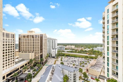 Condo in Miami, Florida, 2 bedrooms № 2076451 - photo 8