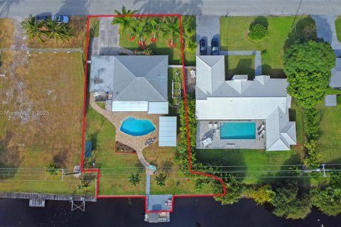 House in Boynton Beach, Florida 3 bedrooms, 138.24 sq.m. № 1463370 - photo 12