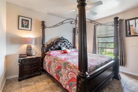 Condo in Orlando, Florida, 2 bedrooms  № 1869499 - photo 10