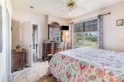 Condo in Orlando, Florida, 2 bedrooms  № 1869499 - photo 14