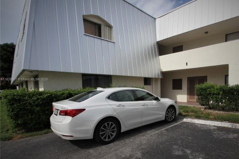 Купить кондоминиум в Бока-Ратон, Флорида 1 комната, 73.86м2, № 1799234 - фото 9