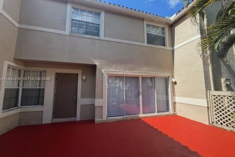 Townhouse in Cooper City, Florida 3 bedrooms, 154.78 sq.m. № 2057901 - photo 5