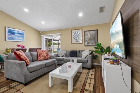 Villa ou maison à vendre à Kissimmee, Floride: 3 chambres, 124.58 m2 № 2415434 - photo 9