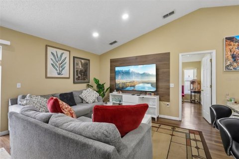 Villa ou maison à vendre à Kissimmee, Floride: 3 chambres, 124.58 m2 № 2415434 - photo 7