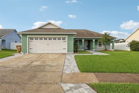 Villa ou maison à Kissimmee, Floride 3 chambres, 124.58 m2 № 2415434