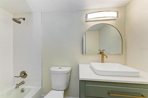 Condominio en venta en Sarasota, Florida, 2 dormitorios, 126.81 m2 № 1780215 - foto 17