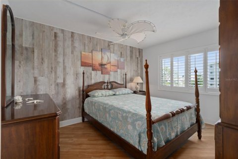 Condominio en venta en Port Richey, Florida, 2 dormitorios, 115.76 m2 № 2342513 - foto 27
