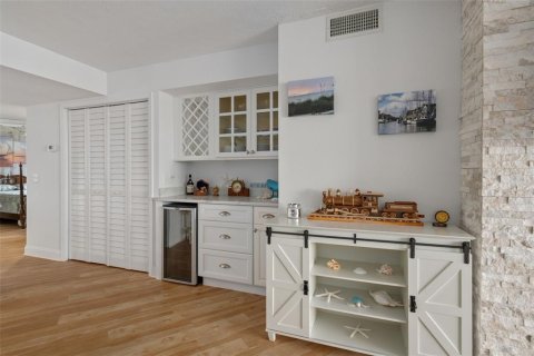 Condominio en venta en Port Richey, Florida, 2 dormitorios, 115.76 m2 № 2342513 - foto 14