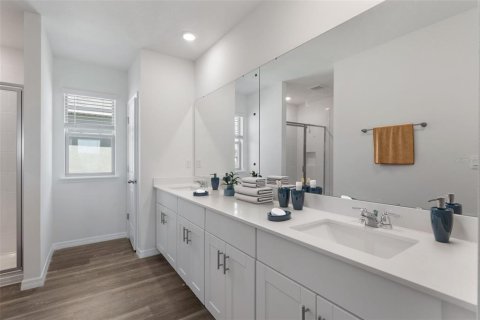 Casa en venta en Winter Garden, Florida, 4 dormitorios, 231.7 m2 № 1905576 - foto 10