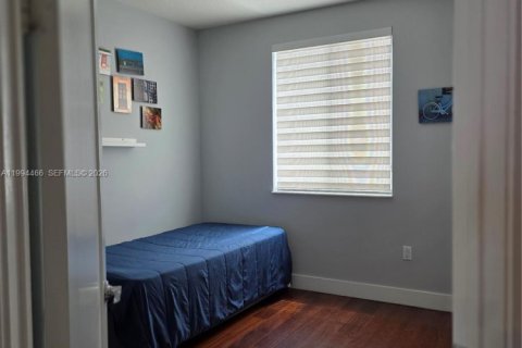 Condo in Doral, Florida, 3 bedrooms in LANDMARK  № 2058468 - photo 19