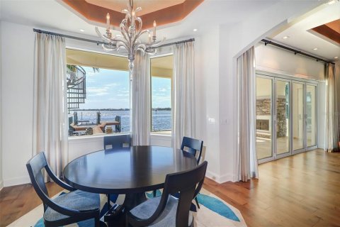 Casa en venta en Saint Petersburg, Florida, 4 dormitorios, 374.21 m2 № 1570062 - foto 27