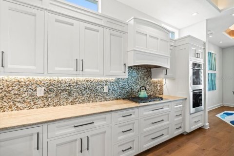 Casa en venta en Saint Petersburg, Florida, 4 dormitorios, 374.21 m2 № 1570062 - foto 25