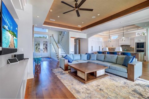 Casa en venta en Saint Petersburg, Florida, 4 dormitorios, 374.21 m2 № 1570062 - foto 13