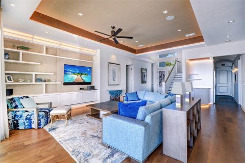 Casa en venta en Saint Petersburg, Florida, 4 dormitorios, 374.21 m2 № 1570062 - foto 14