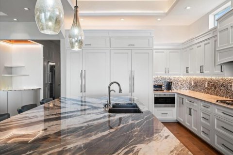 Casa en venta en Saint Petersburg, Florida, 4 dormitorios, 374.21 m2 № 1570062 - foto 23