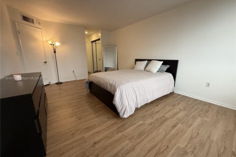 Condo in Aventura, Florida, 2 bedrooms  № 1780174 - photo 25