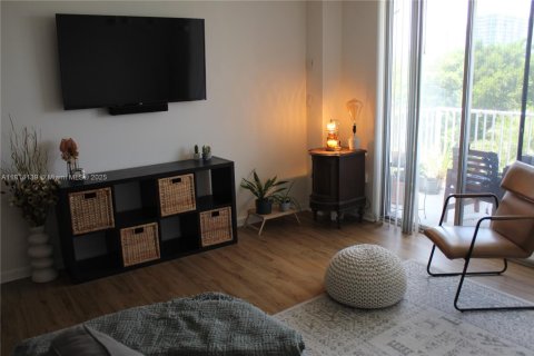 Condo in Aventura, Florida, 2 bedrooms  № 1780174 - photo 8