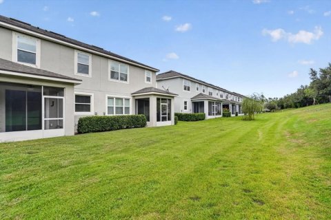 Townhouse in HARMONY AT LAKEWOOD RANCH in Bradenton, Florida 3 bedrooms, 140.47 sq.m. № 2197126 - photo 26