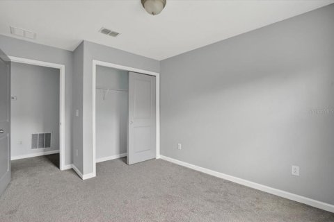 Townhouse in HARMONY AT LAKEWOOD RANCH in Bradenton, Florida 3 bedrooms, 140.47 sq.m. № 2197126 - photo 16