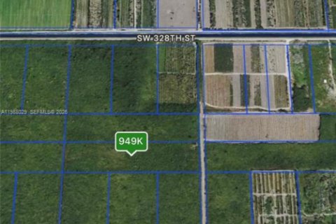 Купить коммерческую недвижимость в Хомстед, Флорида № 2053328 - фото 2