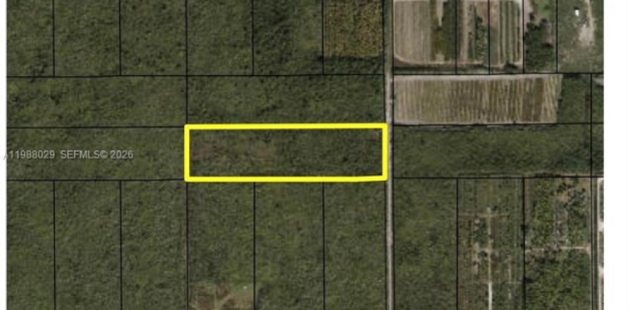 Коммерческая недвижимость в Хомстед, Флорида № 2053328