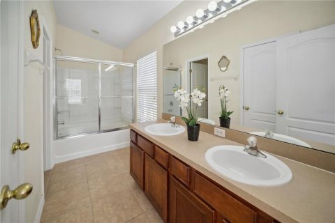 Condominio en venta en Saint Cloud, Florida, 2 dormitorios, 122.26 m2 № 1546321 - foto 12