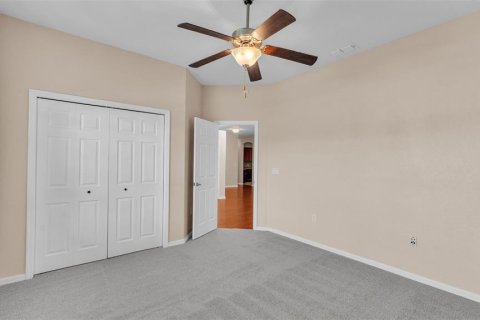 House in Lakeland, Florida 5 bedrooms, 265.33 sq.m. № 1804107 - photo 12