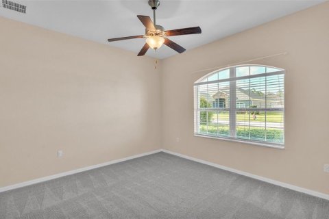 House in Lakeland, Florida 5 bedrooms, 265.33 sq.m. № 1804107 - photo 11