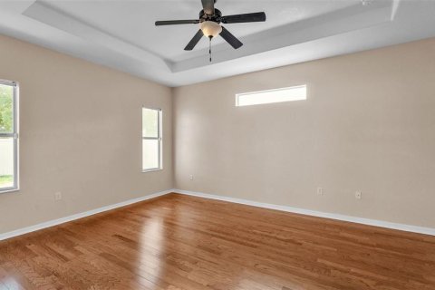 House in Lakeland, Florida 5 bedrooms, 265.33 sq.m. № 1804107 - photo 27