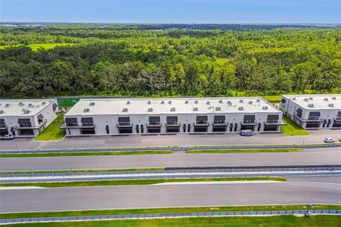 Propiedad comercial en venta en Tampa, Florida, 133.31 m2 № 1870760 - foto 25