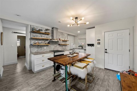 Condo in Clearwater, Florida, 2 bedrooms № 2361158 - photo 15