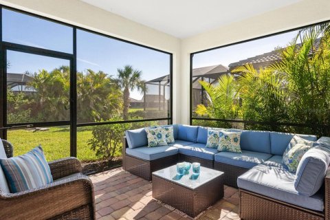 House in Sarasota, Florida 3 bedrooms, 171.87 sq.m. № 1565693 - photo 22