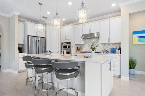 House in Sarasota, Florida 3 bedrooms, 171.87 sq.m. № 1565693 - photo 10