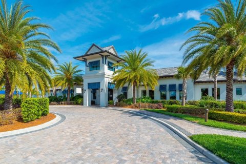 House in Sarasota, Florida 3 bedrooms, 171.87 sq.m. № 1565693 - photo 28