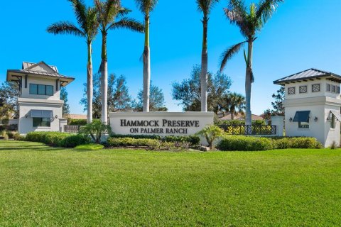 House in Sarasota, Florida 3 bedrooms, 171.87 sq.m. № 1565693 - photo 26