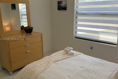 Снять в аренду виллу или дом в Пунта-Горда, Флорида 3 спальни, 111.48м2, № 2040363 - фото 23