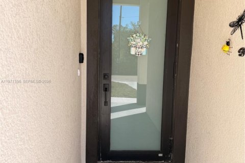 Снять в аренду виллу или дом в Пунта-Горда, Флорида 3 спальни, 111.48м2, № 2040363 - фото 27