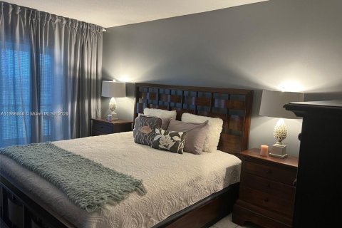 Copropriété à vendre à Hollywood, Floride: 2 chambres, 92.16 m2 № 1959352 - photo 21