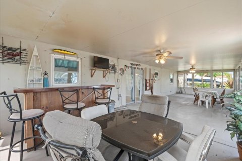 House in Hernando Beach, Florida 3 bedrooms, 113.15 sq.m. № 1823247 - photo 29