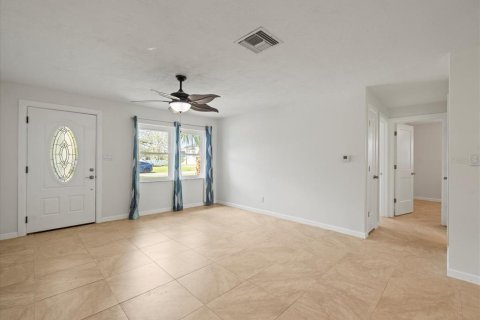 House in Hernando Beach, Florida 3 bedrooms, 113.15 sq.m. № 1823247 - photo 7