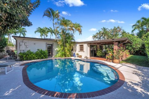 Villa ou maison à vendre à Hialeah, Floride: 4 chambres, 152.17 m2 № 1964927 - photo 26